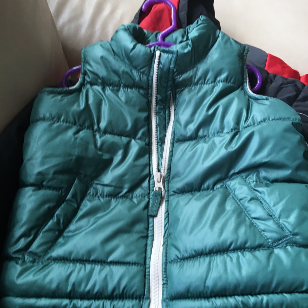 Old navy vest